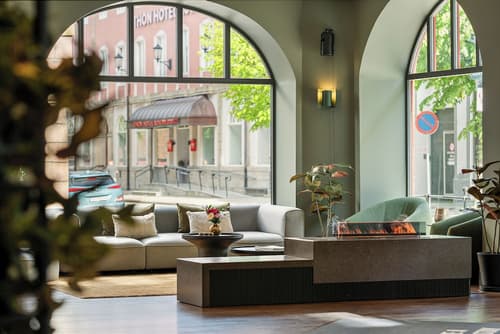 Home Hotel Bryggen, Reception