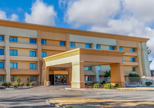 La Quinta Inn & Suites by Wyndham Las Cruces Organ Mountain, Primary image