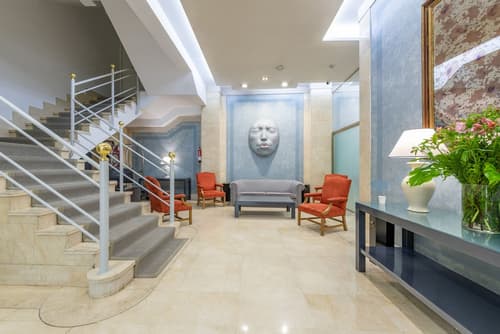 Espahotel Plaza de España, Reception