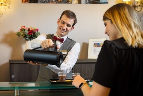 Best Western Lakmi Nice, Reception