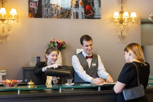 Best Western Lakmi Nice, Reception