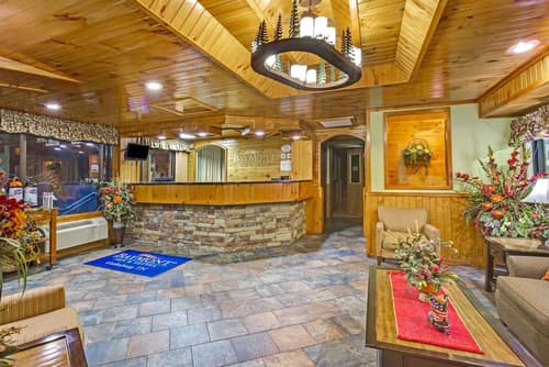 Baymont by Wyndham Gatlinburg On The River, Lobby