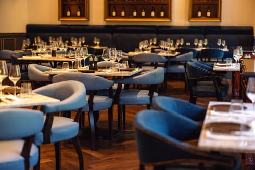 Tbilisi Marriott Hotel, Restaurant