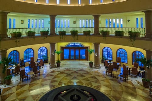 Playa Grande Resort & Grand Spa, Interior entrance