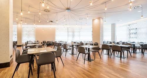 Hotel ILUNION Pio XII, Restaurant