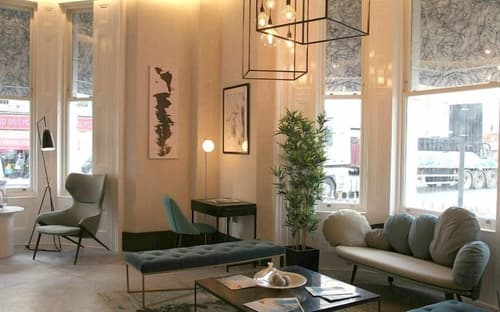 K Hotel Kensington, Lobby sitting area