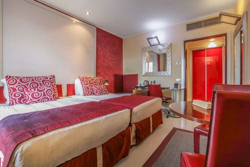 La Griffe Hotel, Room