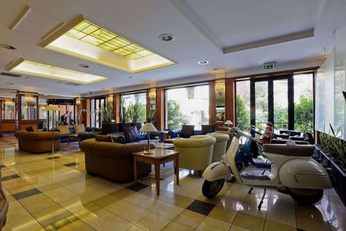 Grand Hotel Tiberio, Lobby