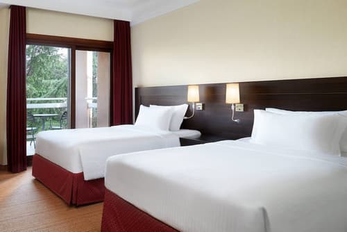 Courtyard by Marriott Rome Central Park