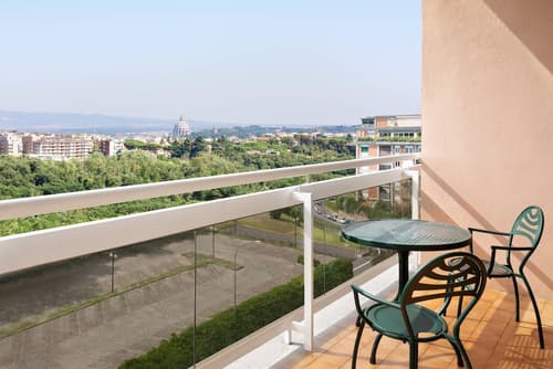 Courtyard by Marriott Rome Central Park