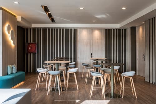 Hotel Cádiz Paseo del Mar Affiliated by Meliá, Lobby sitting area