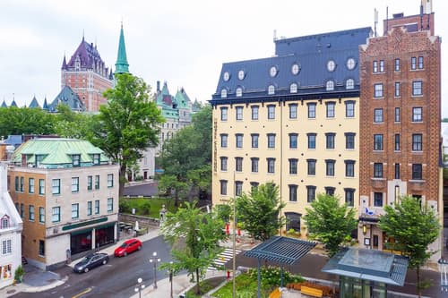 Hotel Clarendon, Primary image