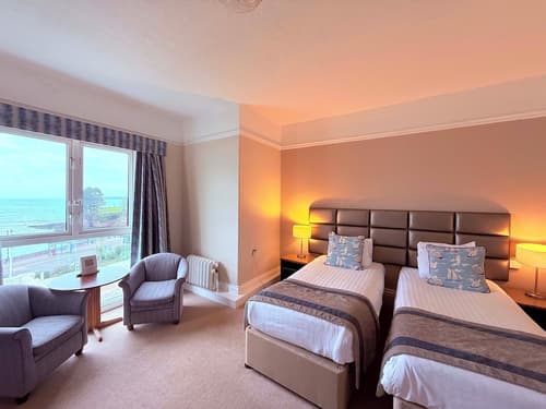 The Grand Hotel, Primary image