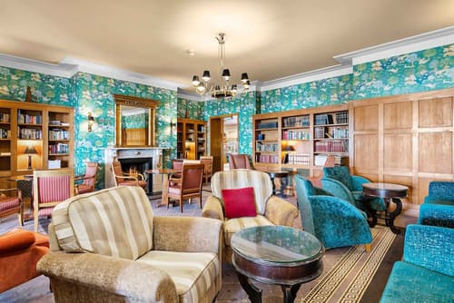 The Grand Hotel, Lobby