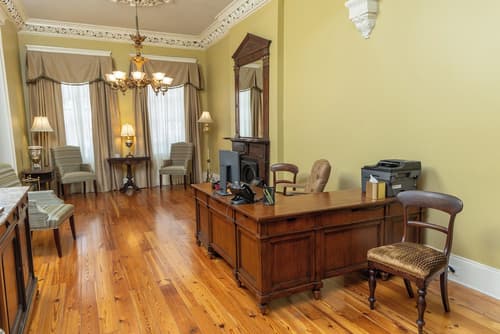 Lamothe House, Lobby