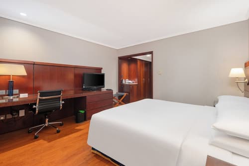 Shanghai QILU Hotel, Room