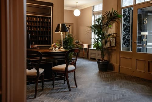 Pembroke Townhouse, Reception