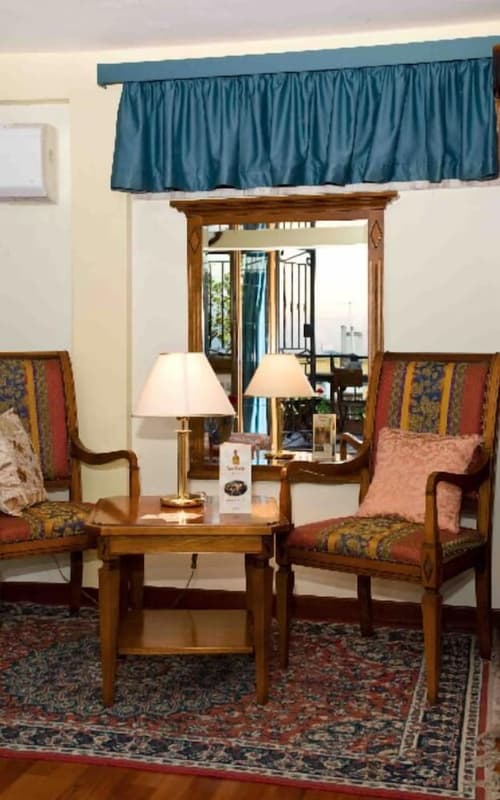 Hotel Rimini, Lobby sitting area