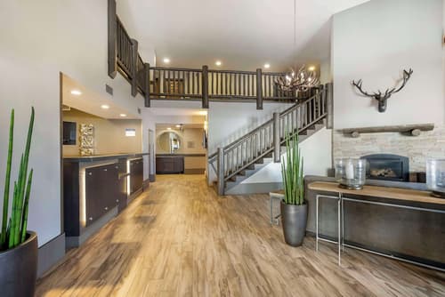 Best Western Plus Kalispell/Glacier Park West Hotel & Suites, Lobby