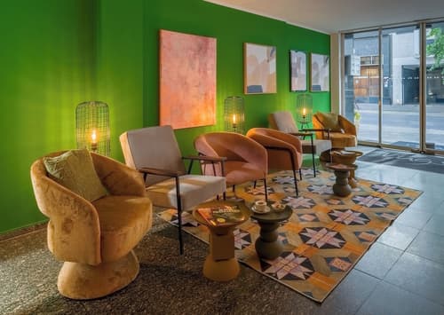 Rugs Hotel Düsseldorf – Self Check- In, Reception