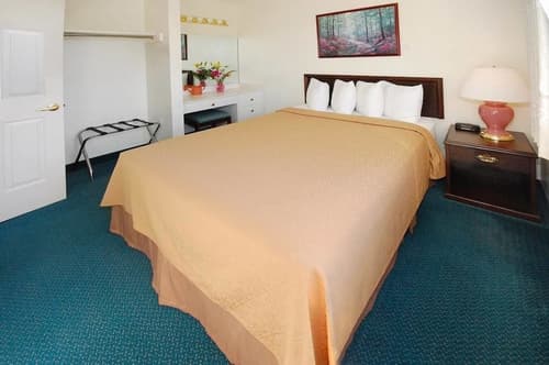 Quality Inn Port Angeles - near Olympic National Park, Room