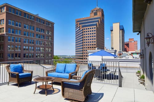 Springhill Suites By Marriott Memphis Downtown, Room
