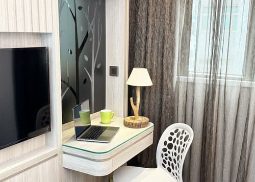 Stanford Hillview Hotel