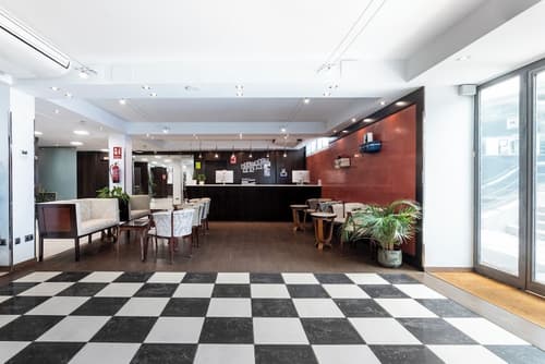 Petit Palace Arturo Soria, Reception