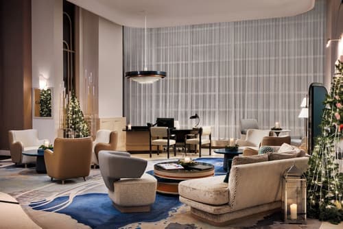 Sofitel Montreal Golden Mile, Concierge desk