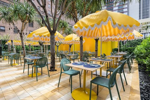 The Delphi Hotel, Restaurant