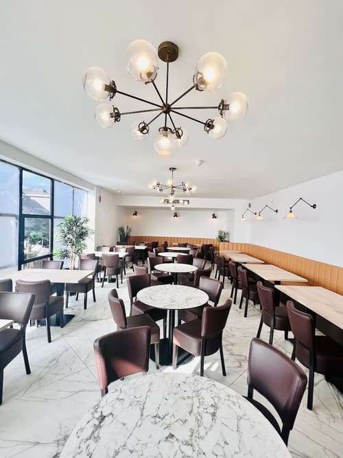 King Solomon Hotel, Restaurant