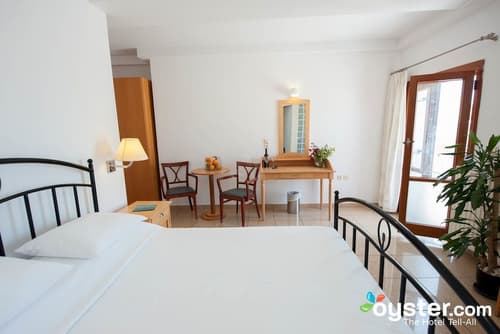 Theoxenia Caldera Hotel, Room