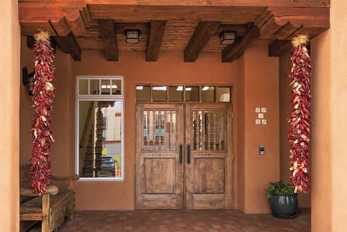 Piñon Court By La Fonda