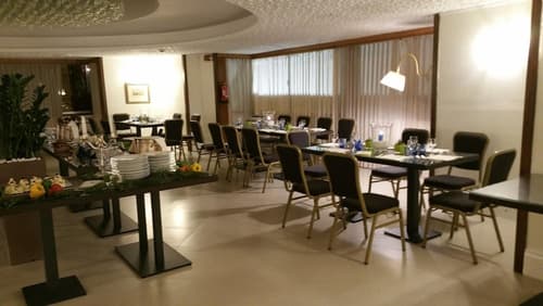 Hotel Royal Palace, Restaurant