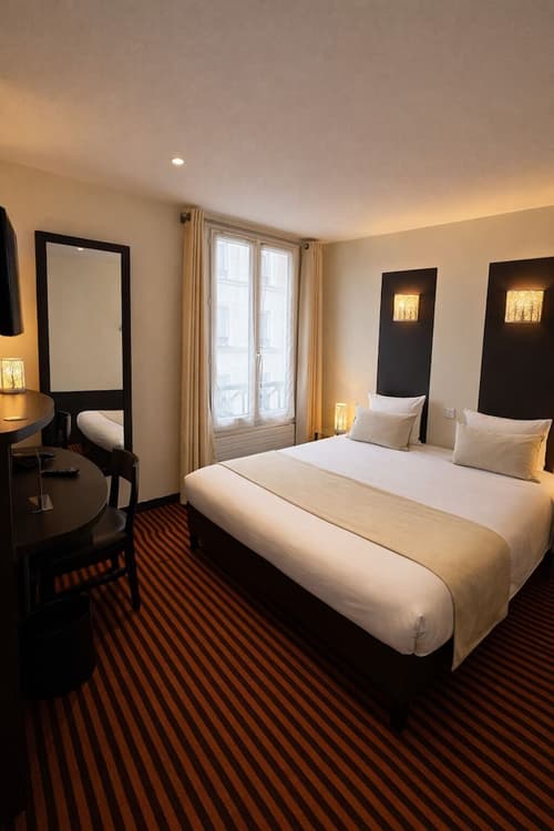 Hotel Pax Opera