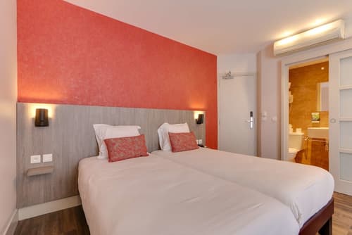 Sure Hotel by Best Western Paris Gare du Nord, Room