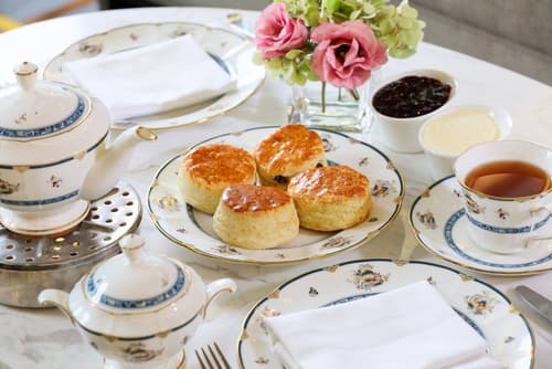 The Ritz-Carlton, Kuala Lumpur, Lobby
