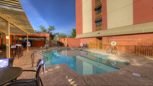 Holiday Inn Express & Suites Tempe by IHG, Pool
