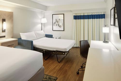 Four Points by Sheraton Richmond Airport
