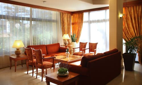 Kapetanios Odysseia Hotel, Lobby sitting area