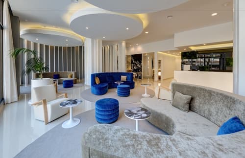 Hotel Monte Puertatierra, Lobby sitting area