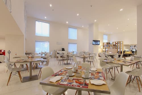 Fiesta Inn Express Naucalpan, Restaurant