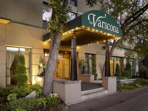 Varscona Hotel on Whyte, Exterior