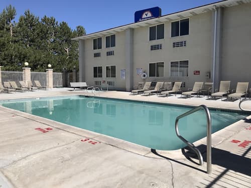 Americas Best Value Inn Cedar City, Pool