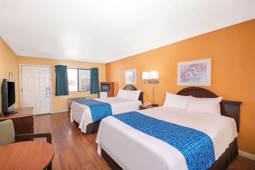 Travelodge by Wyndham Kingman, Room