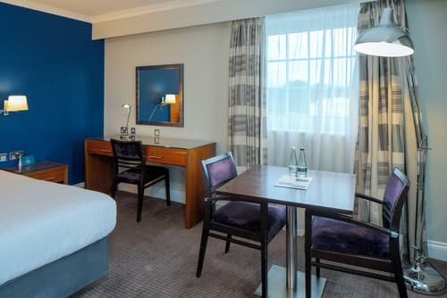 London Croydon Aerodrome Hotel by Sunday, Room