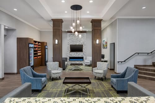 Hampton Inn by Hilton Kamloops, Lobby