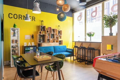 Hôtel Bootcamp, Lobby sitting area