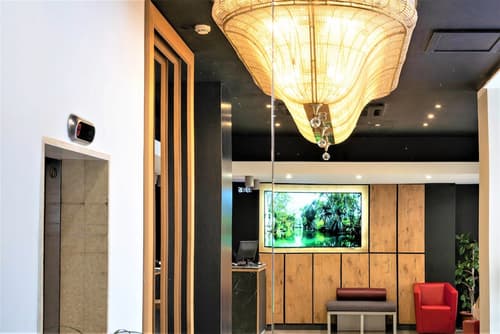 Hotel Centrale, Reception