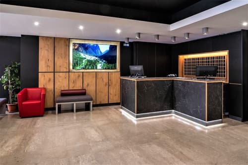 Hotel Centrale, Reception